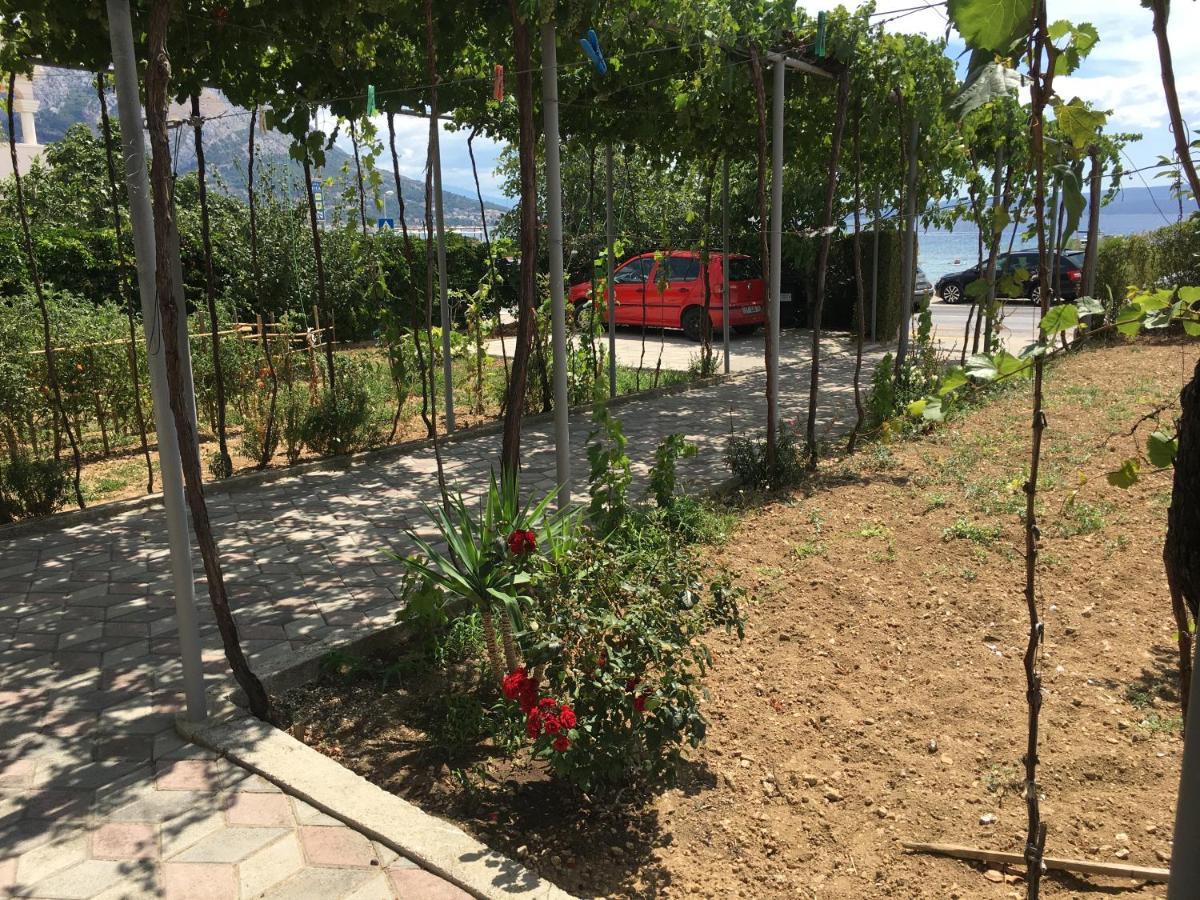 Apartment Duce Omis Exterior photo