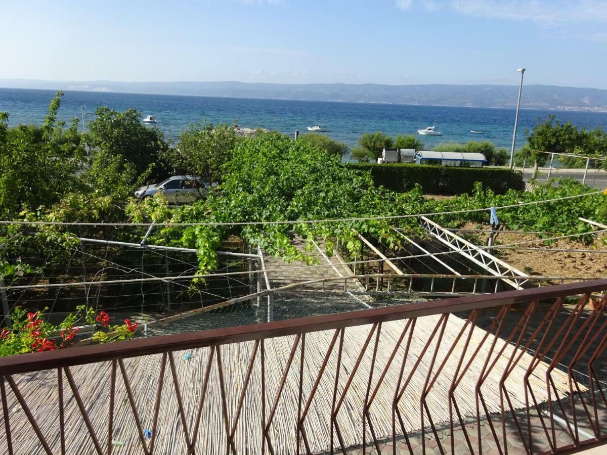 Apartment Duce Omis Exterior photo