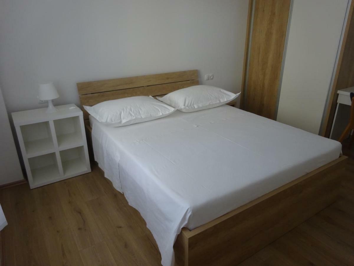 Apartment Duce Omis Exterior photo